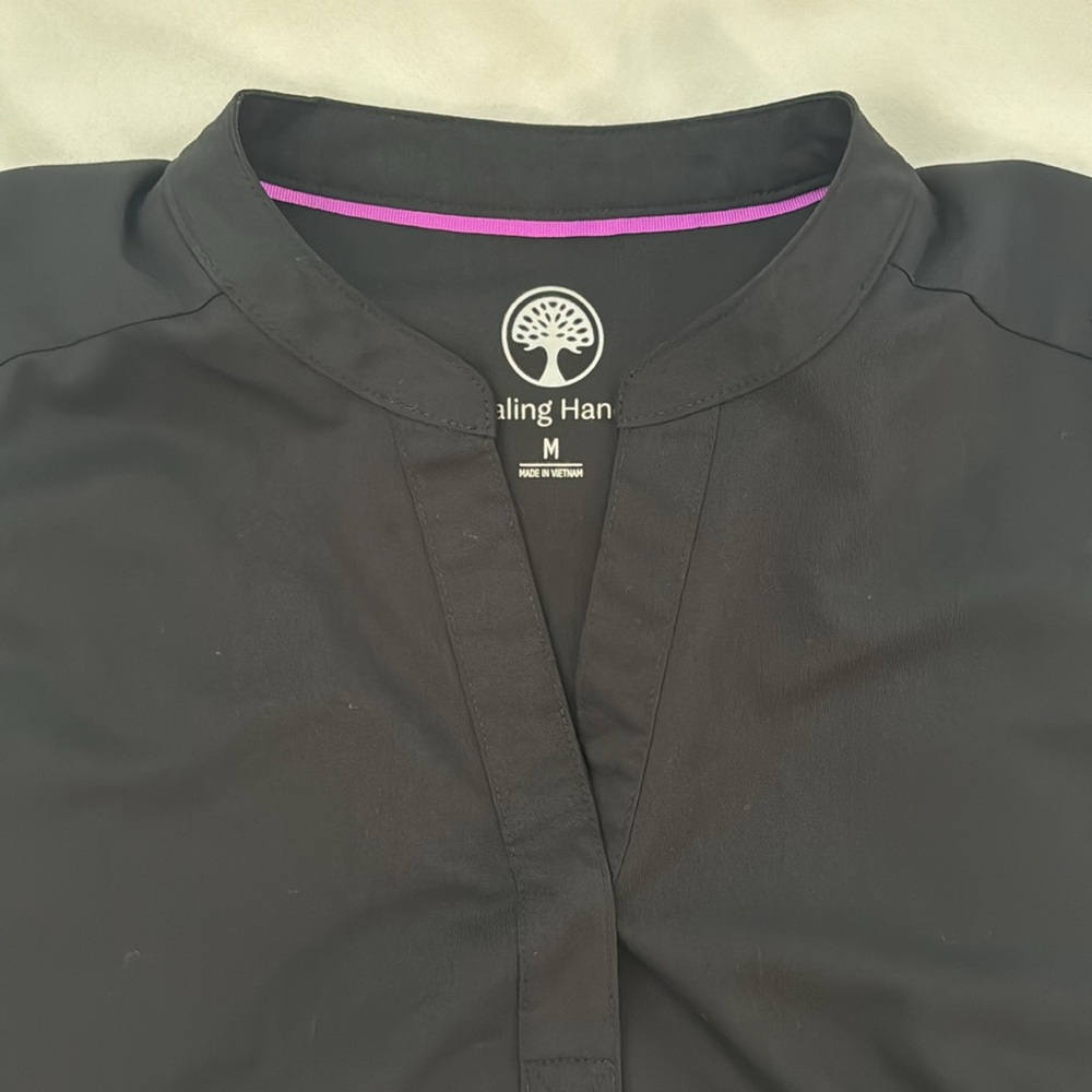Healing Hands Women’s Journey Mandarin Collar Scrub Top Blackl - Picture 2 of 4
